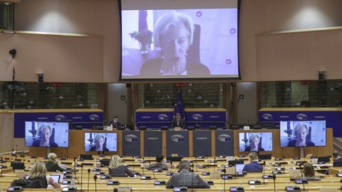 Komisja Europejska ponownie krytykuje Belgię za zakaz dotyczący podróży