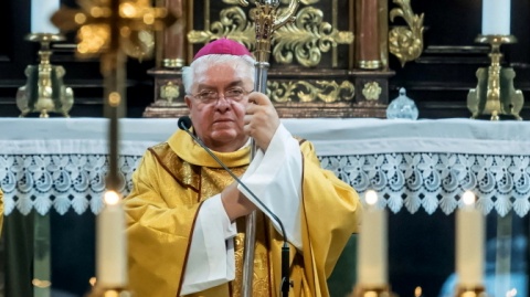 Papież Franciszek przyjął rezygnację biskupa bydgoskiego Jana Tyrawy. Powód