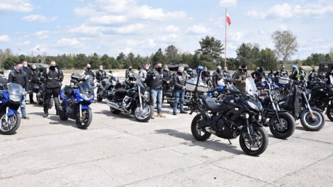 II Rajd Motocyklowy Weteranów w Brodnicy. Uczestnicy czczą poległych kolegów