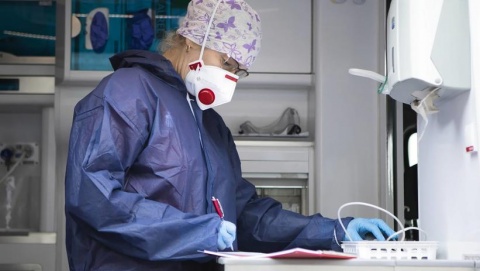 Koronawirus: 572 nowe zakażenia i 91 zgonów - podało Ministerstwo Zdrowia