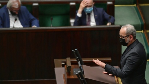Ustawa o minimalnych wynagrodzeniach w ochronie zdrowia. Sejm odrzucił poprawki Senatu