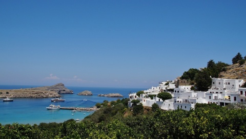 ECDC odradza podróże na greckie południowe wyspy z powodu wzrostu liczby zakażeń