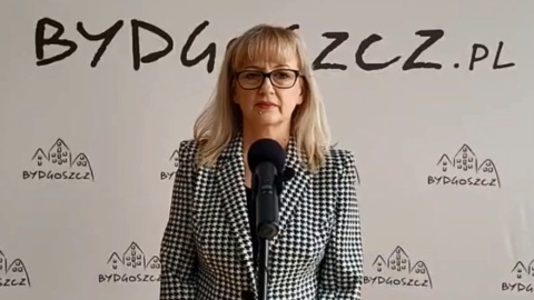 Oświatowa nadzwyczajna sesja na początek roku szkolnego