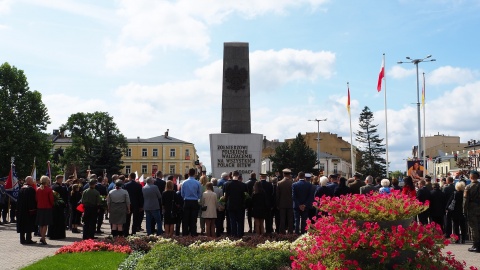 Uroczystości na Placu Wolności we Włocławku. Tak oddano hołd bohaterom [zdjęcia]