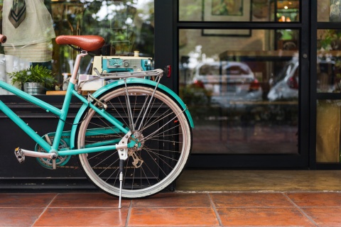 Zalety roweru na zamówienie - jaki rower miejski wybrać [reklama]