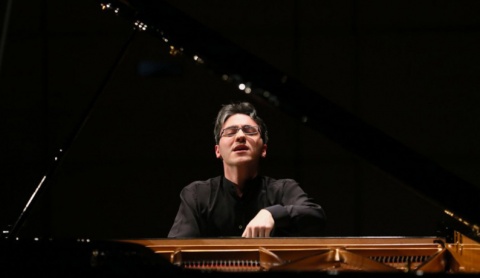Laureat drugiej nagrody Konkursu Chopinowskiego zagra w Filharmonii