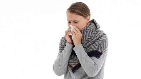 Przeziębienie, grypa a może COVID-19 Co robić Poradnik NFZ