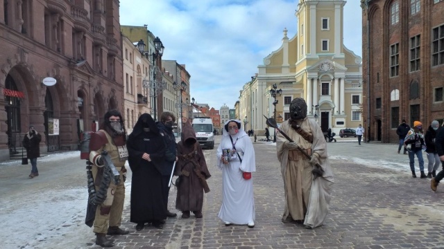 Wolontariusze zbierali, a nawet latali. WOŚP grała pomimo pandemii [wideo, zdjęcia]