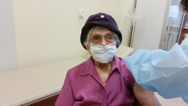 104-latka z regionu zaszczepiona przeciw COVID-19, a 110-latka jest ozdrowieńcem