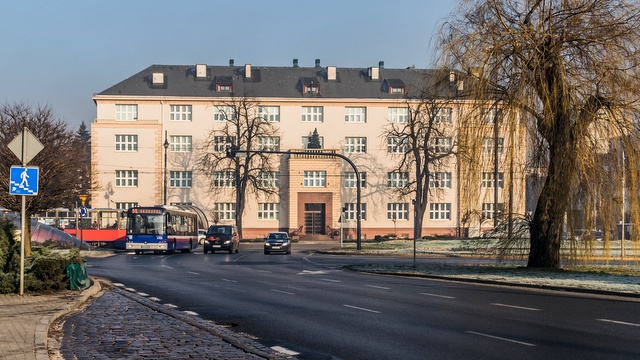 Collegium Medicum UMK: uczelnia bada sprawę nagrań. Studenci czekają...