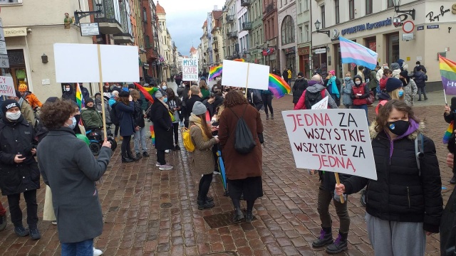 Toruńska Manifa na ulicach Starówki. Tym razem w sprawie prawa do aborcji