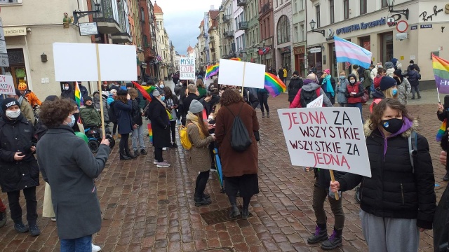 Toruńska Manifa na ulicach Starówki. Tym razem w sprawie prawa do aborcji