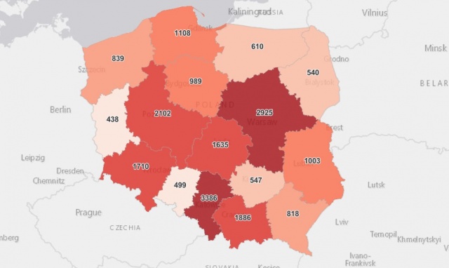 Raport MZ: Ponad 21 tys. nowych zakażeń w Polsce, 803 osoby nie żyją