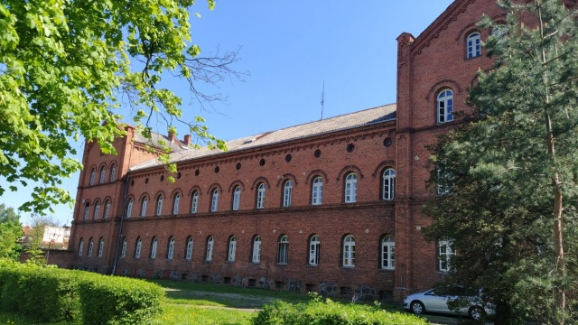 Kapitalny remont szpitala psychiatrycznego w Świeciu. Od dachu, po piwnice