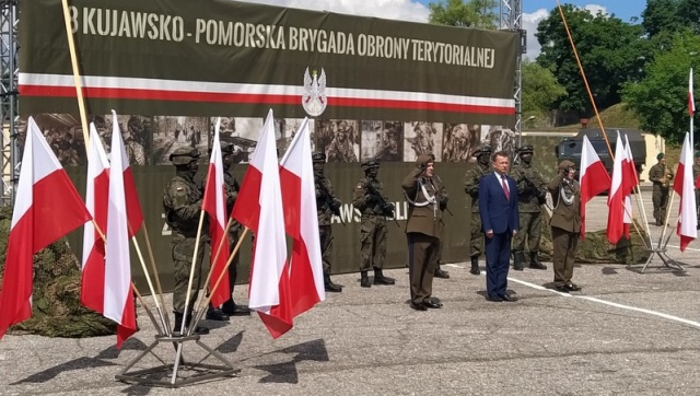 Przysięga WOT: - Dzięki wam Polska jest silniejsza - mówi minister Mariusz Błaszczak [wideo]