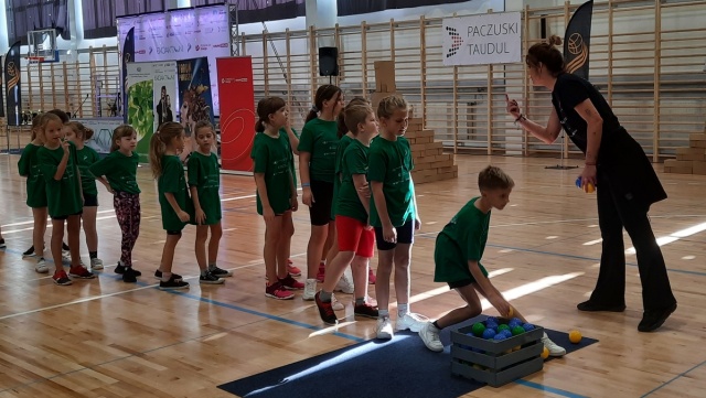 Program Ekoaktywni: mistrzynie sportu i zabawy z dziećmi w Toruniu [wideo, zdjęcia]