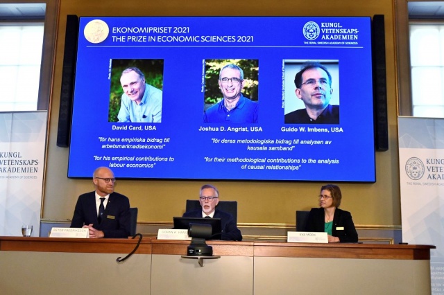 Nobel w dziedzinie ekonomii: David Card, Joshua Angrist i Guido Imbens