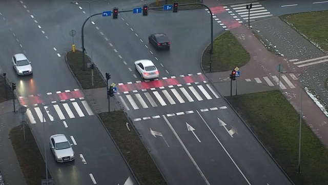 Policyjny dron obserwował zachowanie kierowców na ulicach Bydgoszczy [wideo]