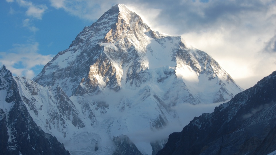 K2 – widok od południa. Fot. Wikipedia