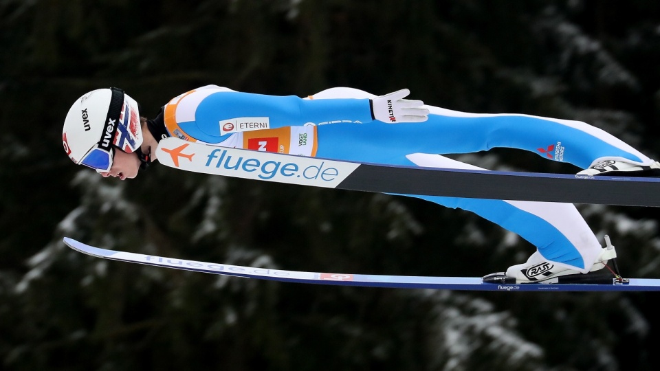 Norweg Halvor Egner Granerud podczas konkursu Pucharu Świata w skokach narciarskich. Fot. PAP/Grzegorz Momot