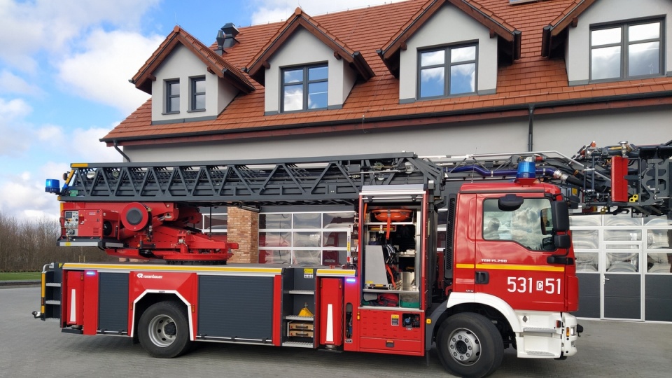 Nowoczesny samochód pożarniczy trafił do strażaków w Świeciu/fot. Marcin Doliński