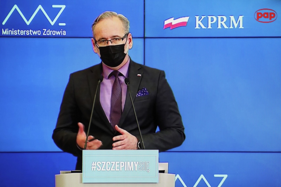 Minister zdrowia Adam Niedzielski podczas konferencji prasowej/fot. Leszek Szymański, PAP