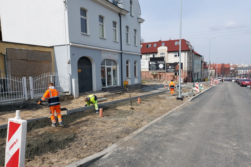 Zachodnia jezdnia ulicy Kujawskiej w Bydgoszczy - między rondem Bernardyńskim a Kujawskim – otwarta zostanie w piątek (16 kwietnia)/fot. materiały ZDMiKP