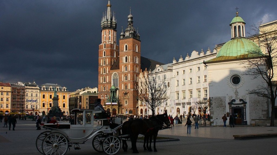 Paszport covidowy bardzo pomoże polskiej turystyce, w tym Krakowowi, gdzie turystyka opiera się na przyjazdach zagranicznych/fot. Wikipedia
