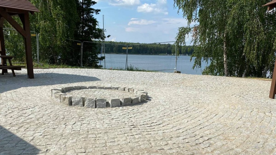 Plaża w Pieczyskach zmieniła się nie do poznania. Fot. www.koronowo.pl