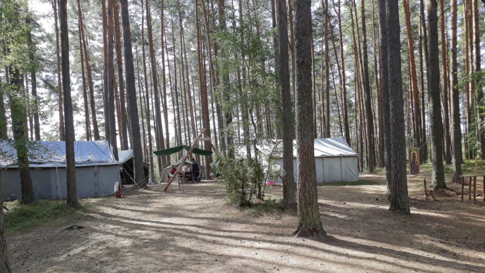 Co roku strażacy jeżdżą na obozy harcerskie i instruują o zachowaniu w sytuacji zagrożenia/fot. Archiwum