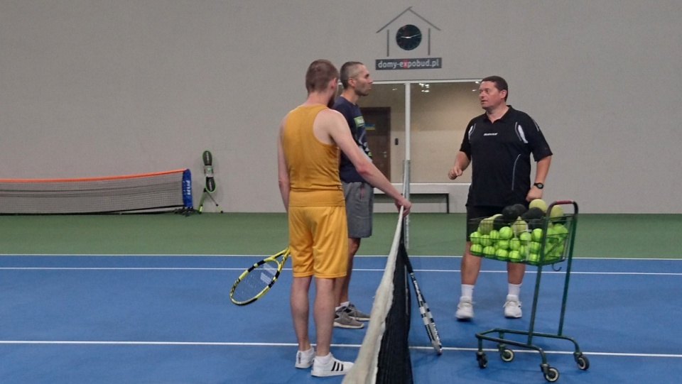 Osoby niewidzące i niedowidzące mogą pójść na trening „blind tennisa”. Fot. Michał Zaręba