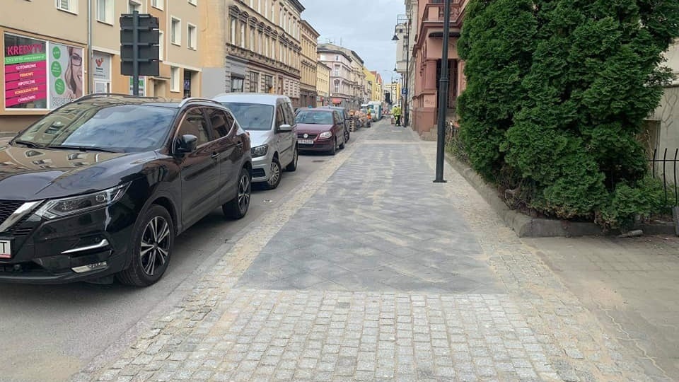 Remont chodnika przy ul. Śniadeckich w Bydgoszczy/fot. materiały ZDMiKP