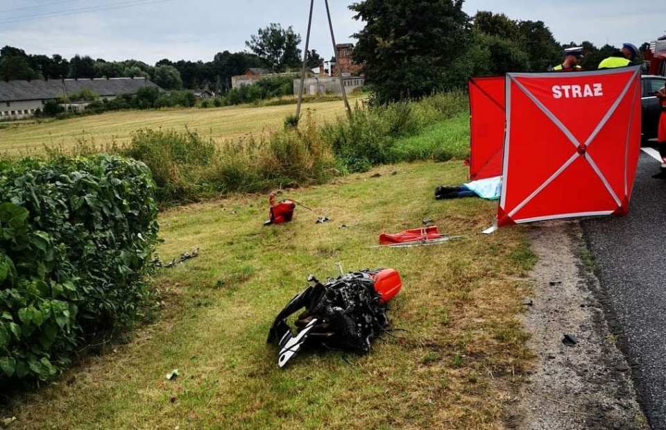 Śmiertelny wypadek w Bochlinie, koło Nowego (powiat świecki)./fot. OSP Nowe/Facebook