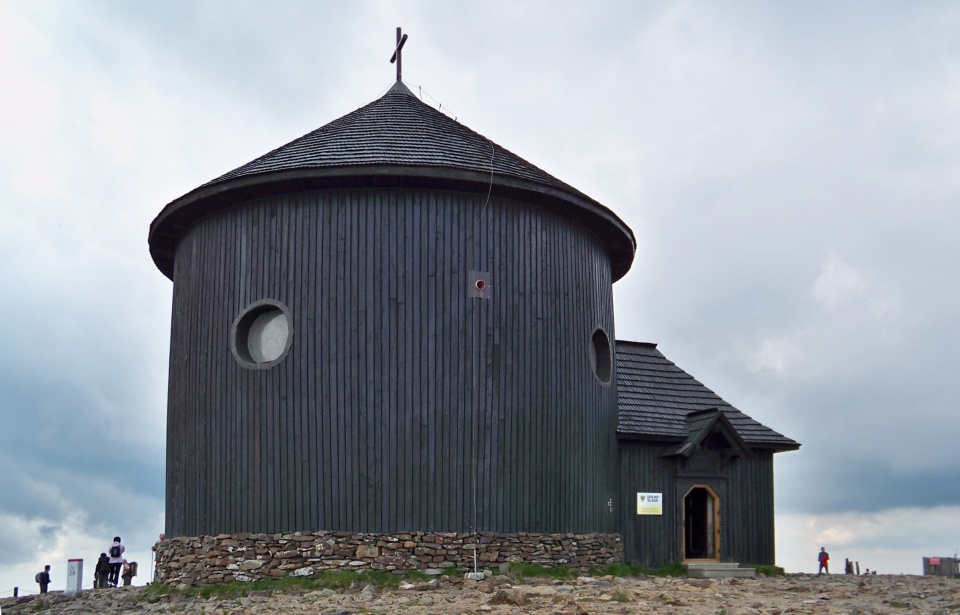Kaplica św. Wawrzyńca na Śnieżce./fot. Wikipedia