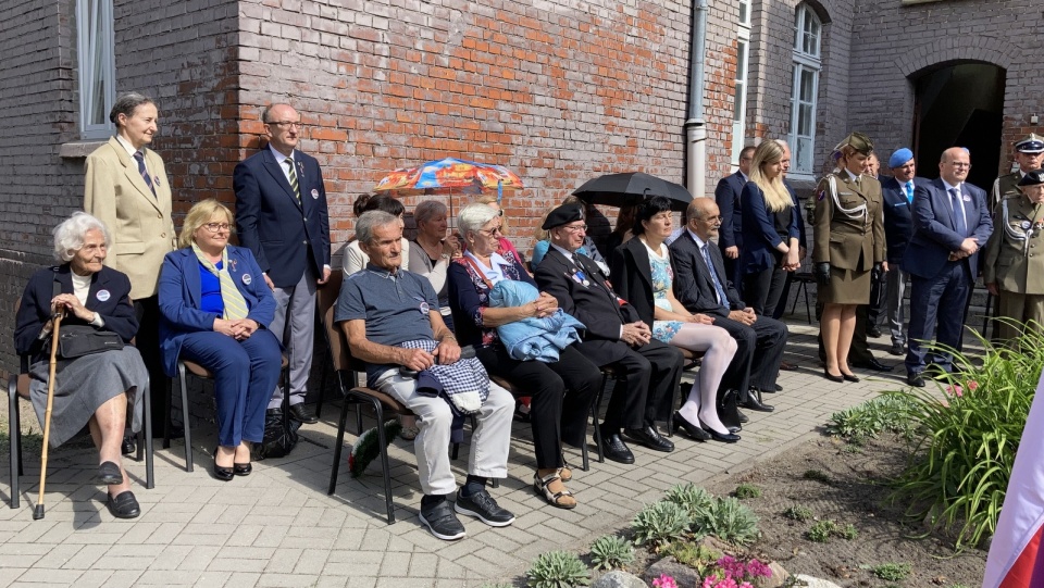 Uroczysta zbiórka i odsłonięcie tablicy pamiątkowej z okazji 100. rocznicy powstania Centrum Wyszkolenia Kawalerii w Grudziądzu. Fot. Krystian Makowski