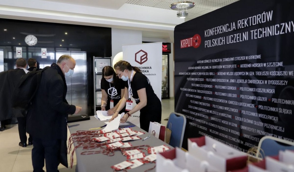 Zjazd Konferencji Rektorów Polskich Uczelni Technicznych towarzyszy obchodom jubileuszu 70-lecia Uniwersytetu Technologiczno-Przyrodniczego. Fot. Nadesłane