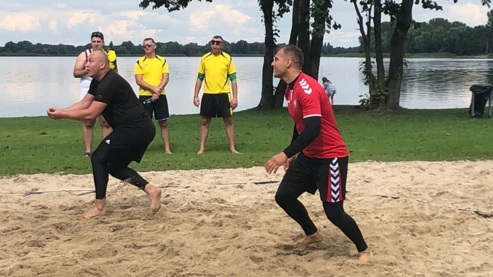 Zawody odbywały się na plaży ośrodka wypoczynkowego w Połajewie (powiat radziejowski)/fot. nadesłane