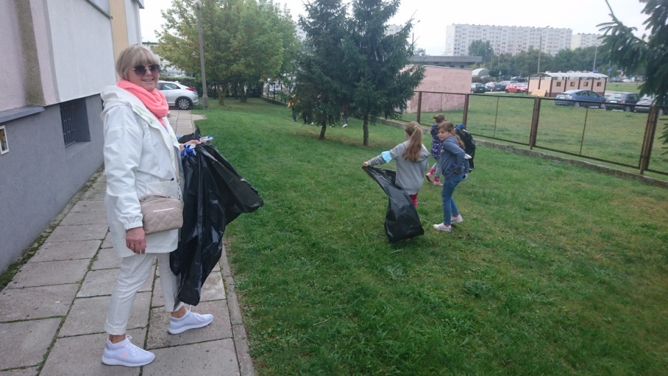 Do akcji „Sprzątania świata” przyłączyła się w piątek Szkoła Podstawowa nr 31 w Toruniu/fot. Michał Zaręba