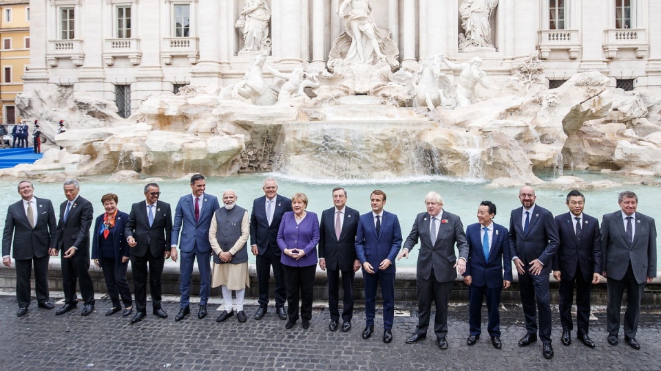 Przedstawiciele „Grupy Dwudziestu” w drugim dniu szczytu G20 w Rzymie. Fot. PAP/EPA/ROBERTO MONALDO
