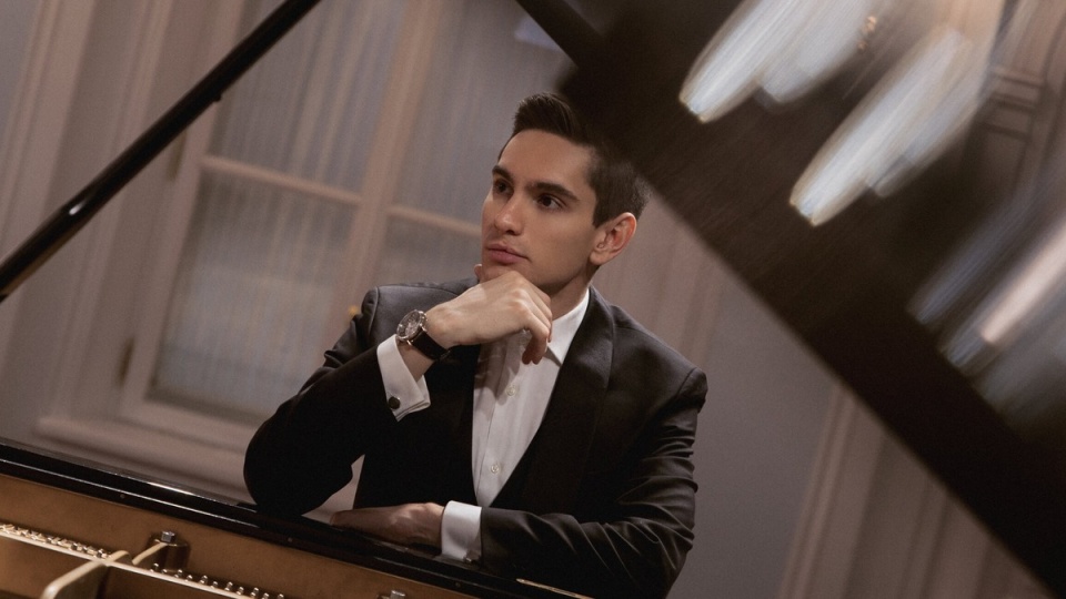 Wystąpi pianista Dmitry Shishkin/fot. materiały Filharmonii