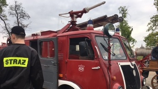 Strażacy z bydgoskiego garnizonu obchodzili Dzień Strażaka. Były odznaczenia, a potem wspólna zabawa./fot. Elżbieta Rupniewska