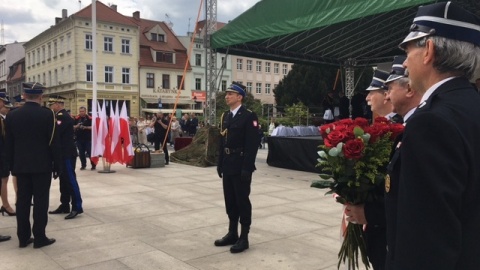 Strażacy z bydgoskiego garnizonu obchodzili Dzień Strażaka. Były odznaczenia, a potem wspólna zabawa./fot. Elżbieta Rupniewska