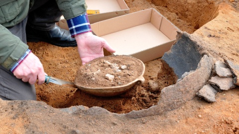 Podczas budowy domu w Kozielcu (gmina Dobrcz) dokonano odkrycia archeologicznego sprzed ponad 2 tys. lat/fot. materiały Muzeum Okręgowego