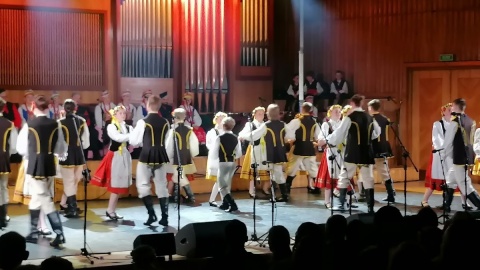 Koncert „Dla Ciebie Mamo" Zespołu Pieśni i Tańca Ziemia Bydgoska/fot. mg