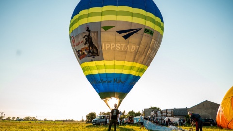 V Regionalna Fiesta Balonowa trwa w Toruniu. Do niedzieli (12 czerwca) mieszkańcy miasta i okolic mogą wypatrywać na niebie kolorowych, 30-metrowych balonów./fot. Bartosz Bujarski