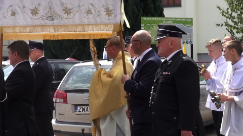 Procesja Bożego Ciała w Suchej na Pomorzu. (jw)