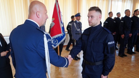 W szeregi kujawsko-pomorskiego garnizonu policji wstąpiło 53 funkcjonariuszy./fot. Policja