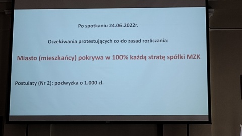 O trwającym od piątku proteście pracowników i kondycji finansowej Miejskich Zakładów Komunikacyjnych dyskutowano na dzisiejszej sesji bydgoskiej Rady Miasta./fot. Maciej Wilkowski