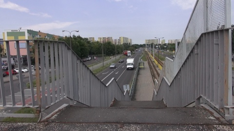 Klamka zapadła, kładka przy Wojska Polskiego zostanie rozebrana. Tu będzie przejście. (jw)