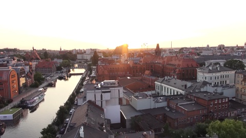 Bydgoszcz z dachu Hotelu Focus. (jw)